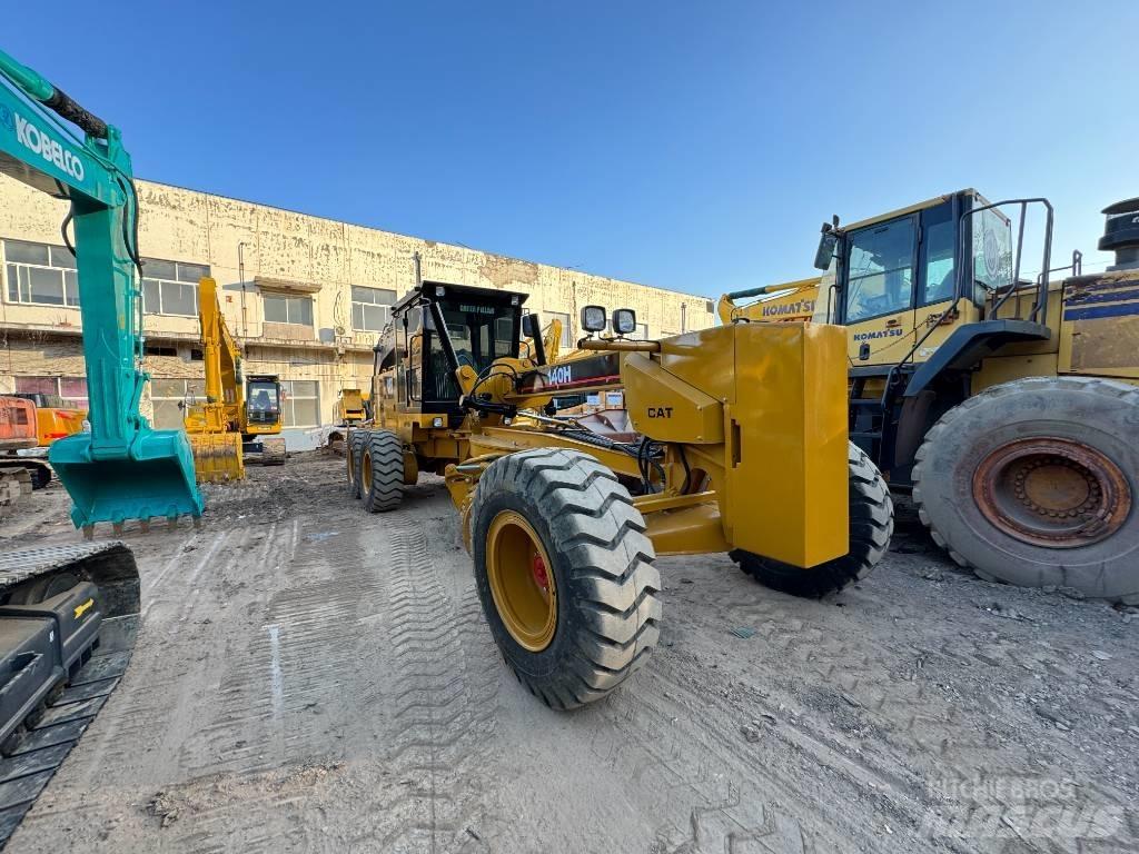 CAT 140 H Gredere