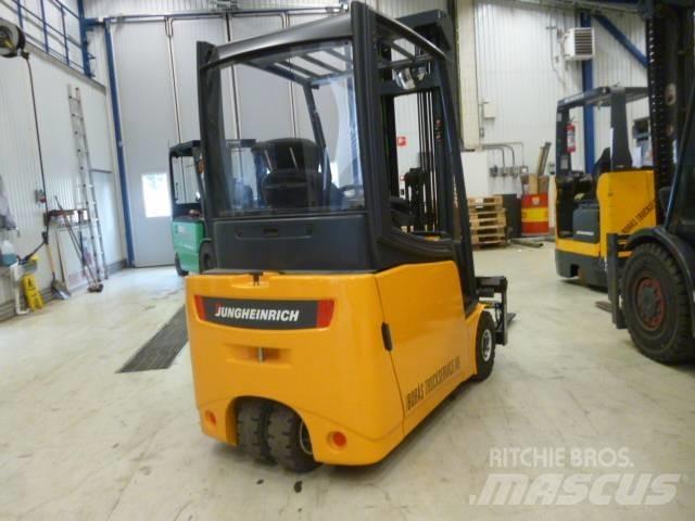 Jungheinrich EFG 216 Stivuitor electric