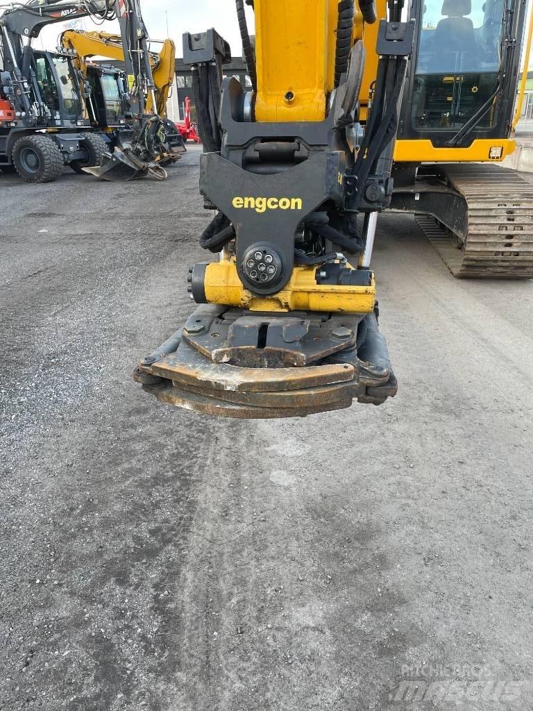 JCB 150X HD Excavatoare pe șenile

