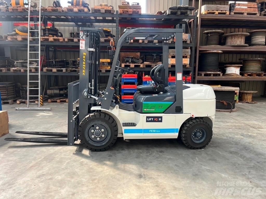 Eurotrac FE30 Stivuitor electric