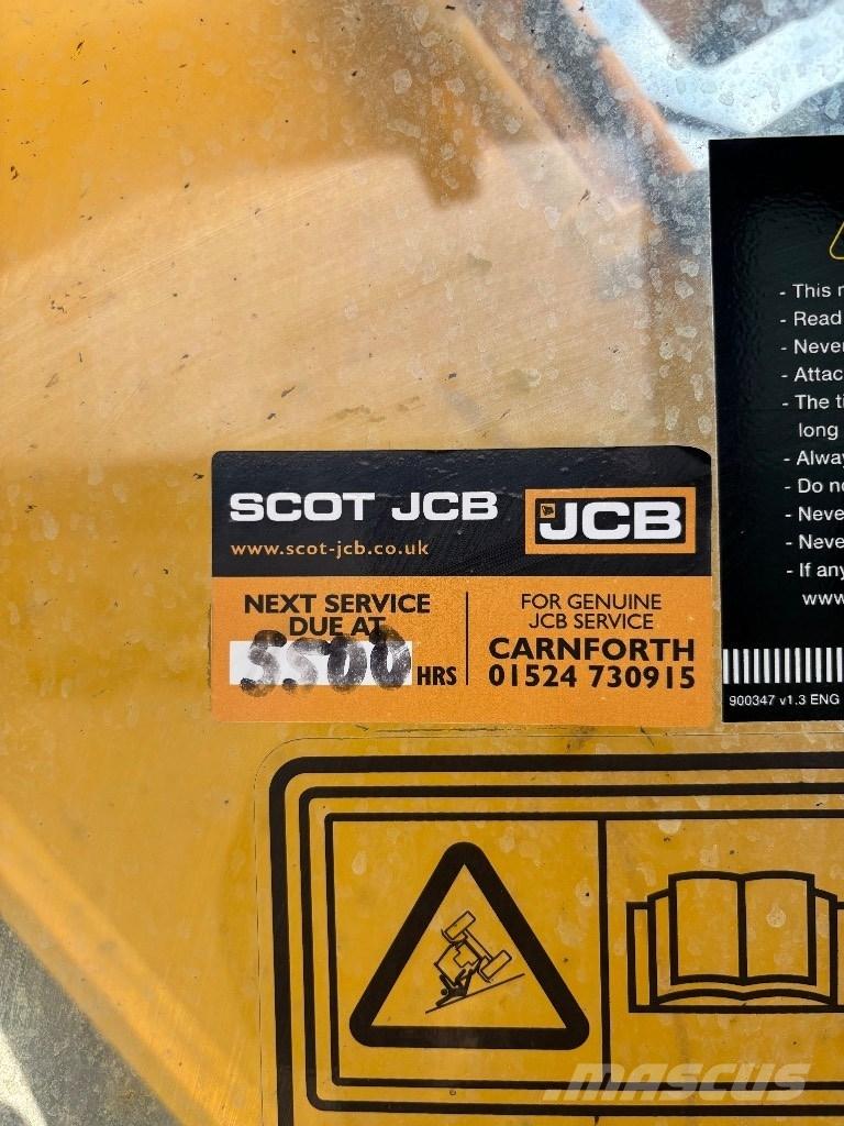 JCB JS 220 LC Excavatoare pe șenile
