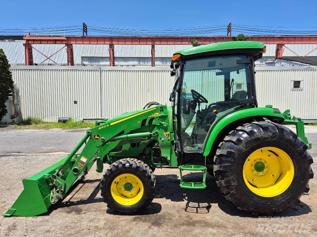 John Deere 4044 R Tractoare