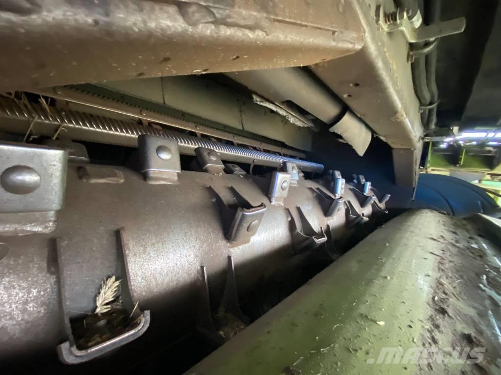 CLAAS Lexion 670 Combine de secerat