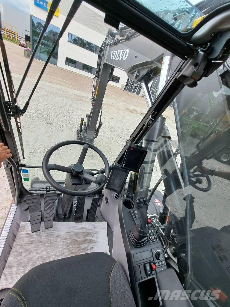 Volvo EWR 150 E Excavatoare cu roti