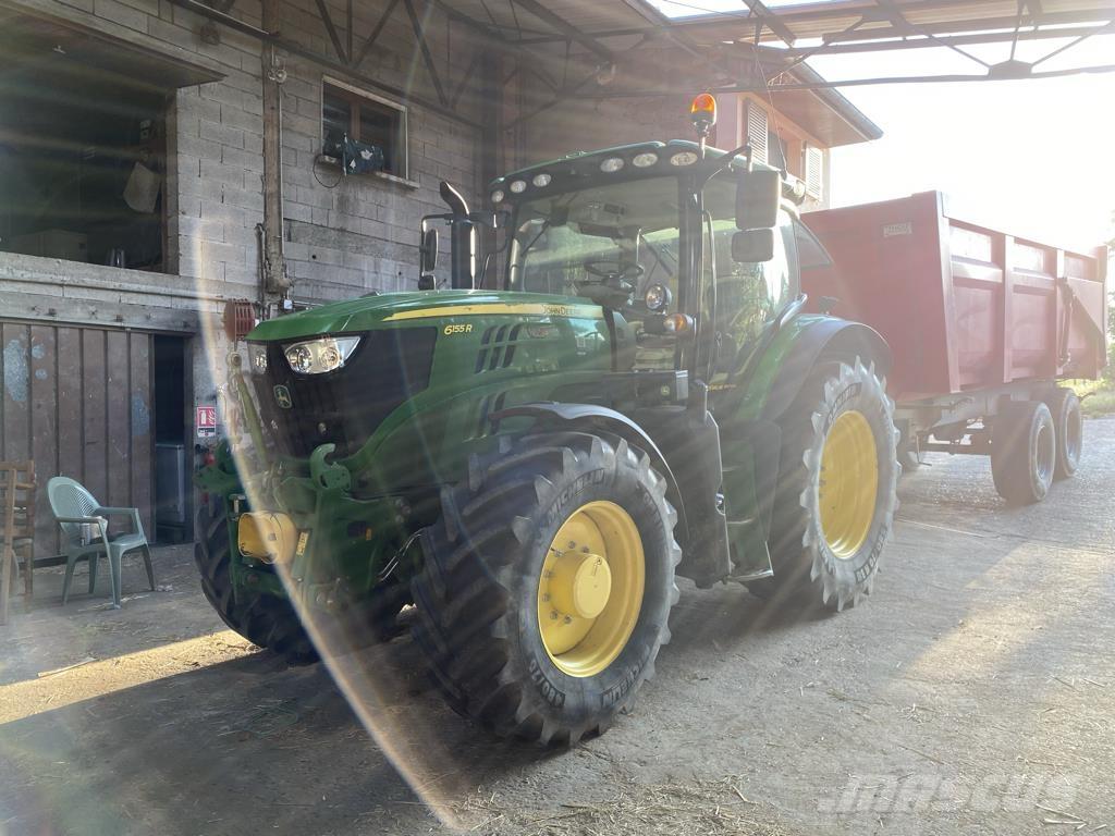 John Deere 6155R Tractoare
