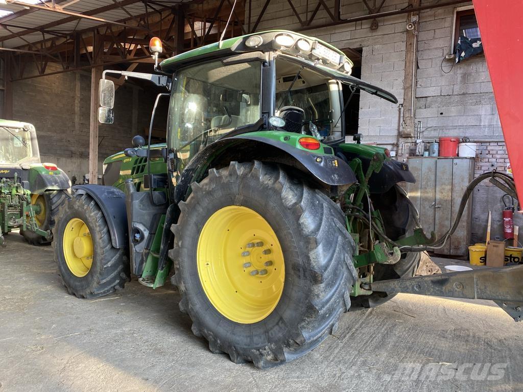 John Deere 6155R Tractoare