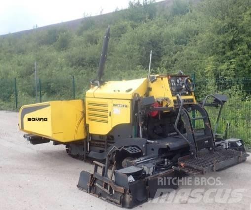 Bomag BF 223 C Pavatoare asfalt