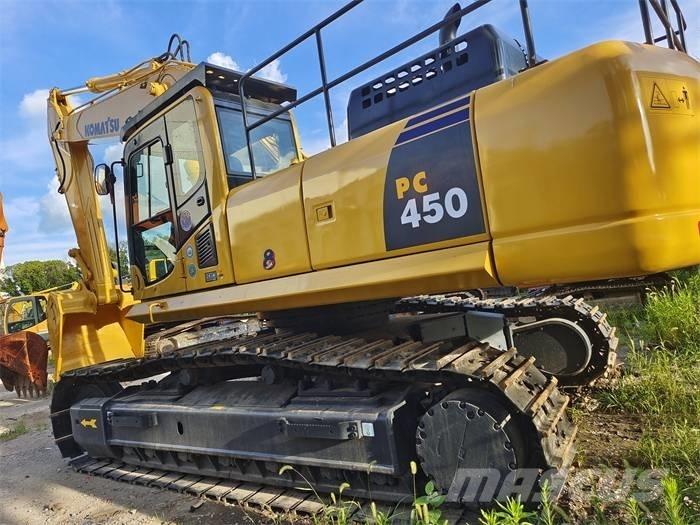 Komatsu PC 450 Excavatoare pe șenile
