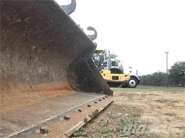 CASE 580N Buldoexcavatoare