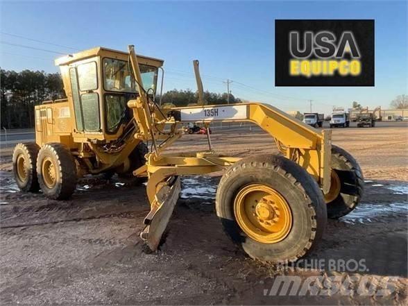 CAT 135H Gredere