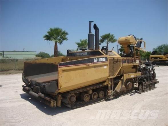 CAT AP-1050B Pavatoare asfalt