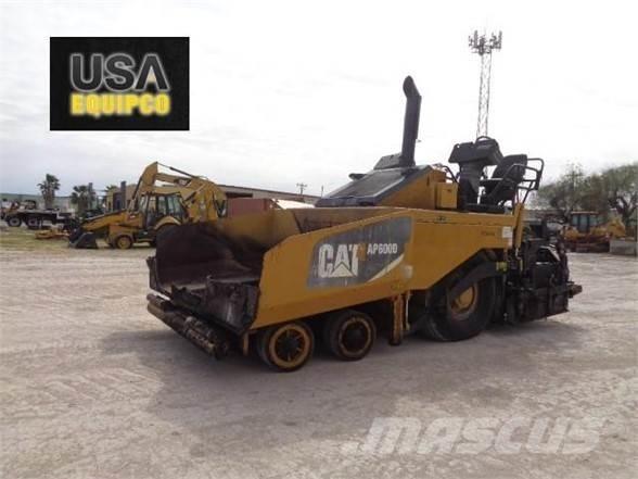 CAT AP-600D Pavatoare asfalt