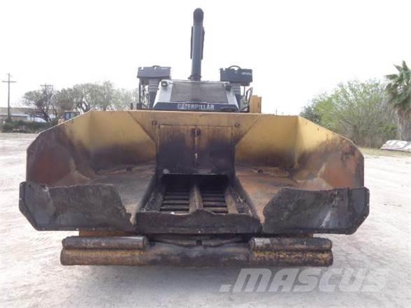 CAT AP-600D Pavatoare asfalt