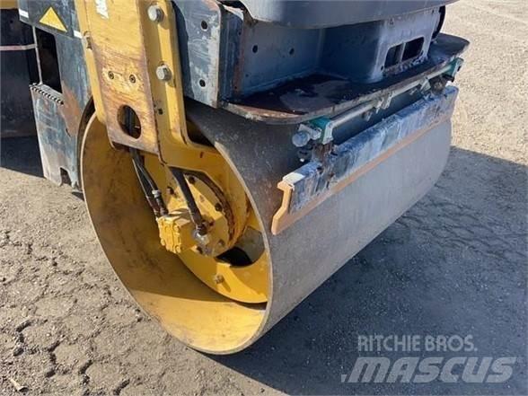 CAT CB-214E Compactoare monocilindrice