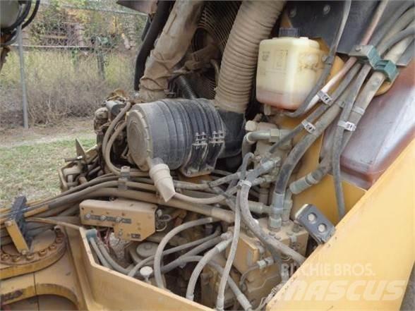 CAT CB-534DXW Compactoare monocilindrice