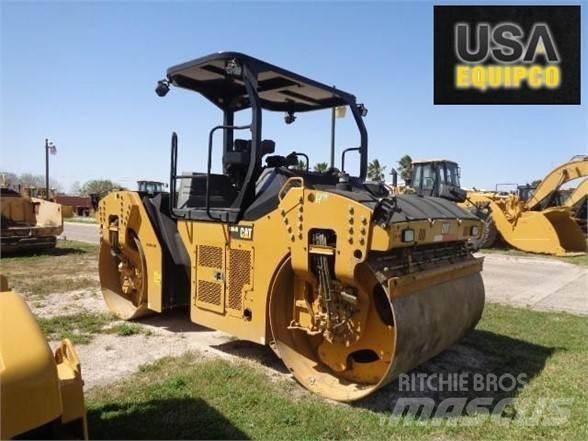 CAT CB64B Compactoare monocilindrice