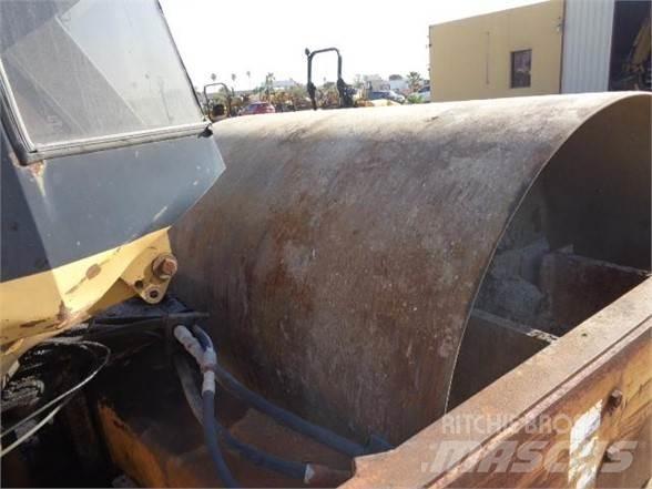 CAT CS-563C Compactoare monocilindrice