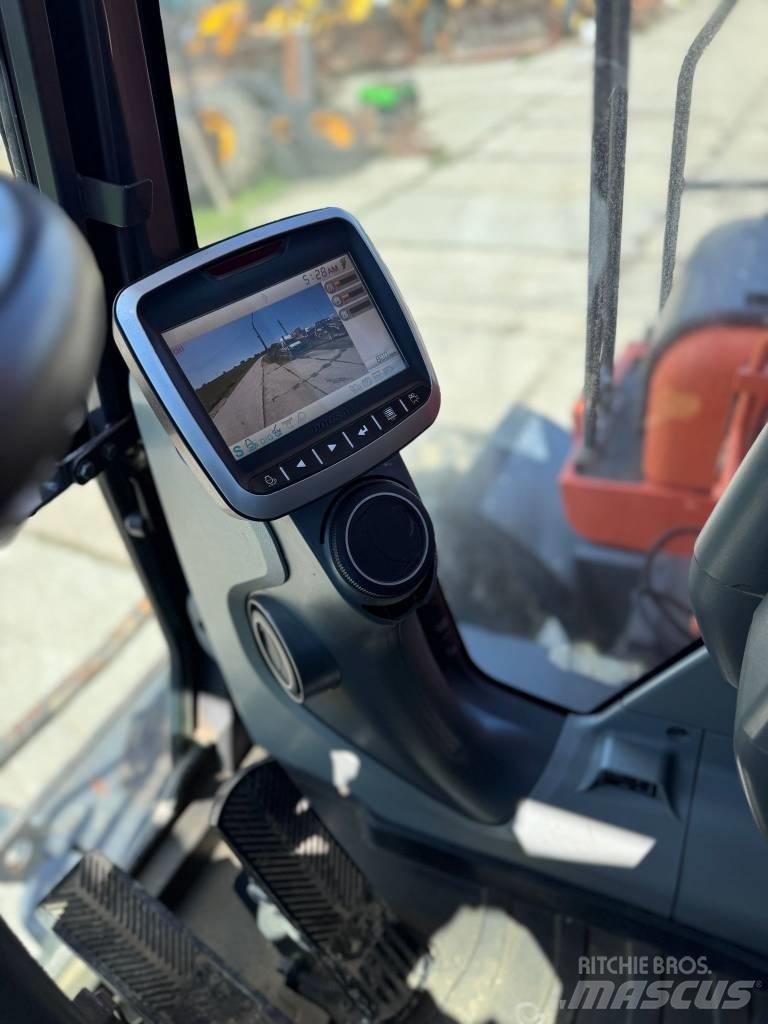 Doosan DX 140 W-3 Excavatoare cu roti