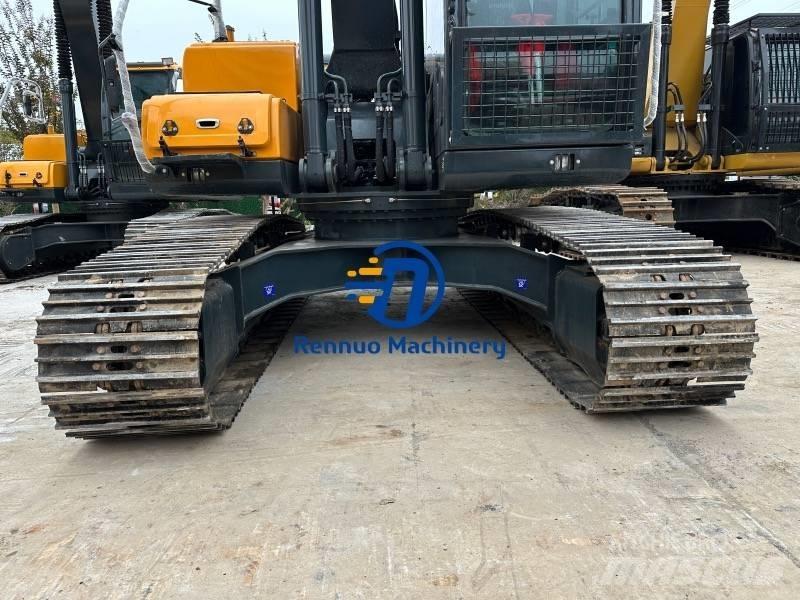 Hyundai R220LC-9S Excavatoare pe șenile

