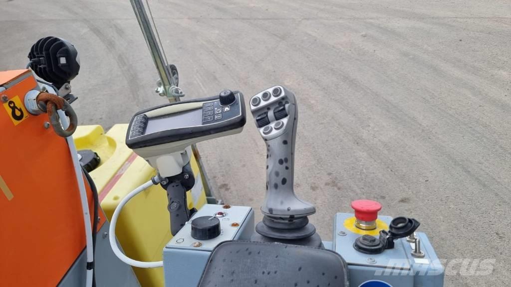  UNICUT 600 FLOOR SAW Fierastrau pentru stanca si beton