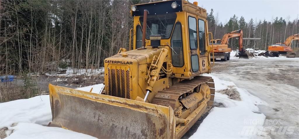CAT D4E Buldozere pe senile