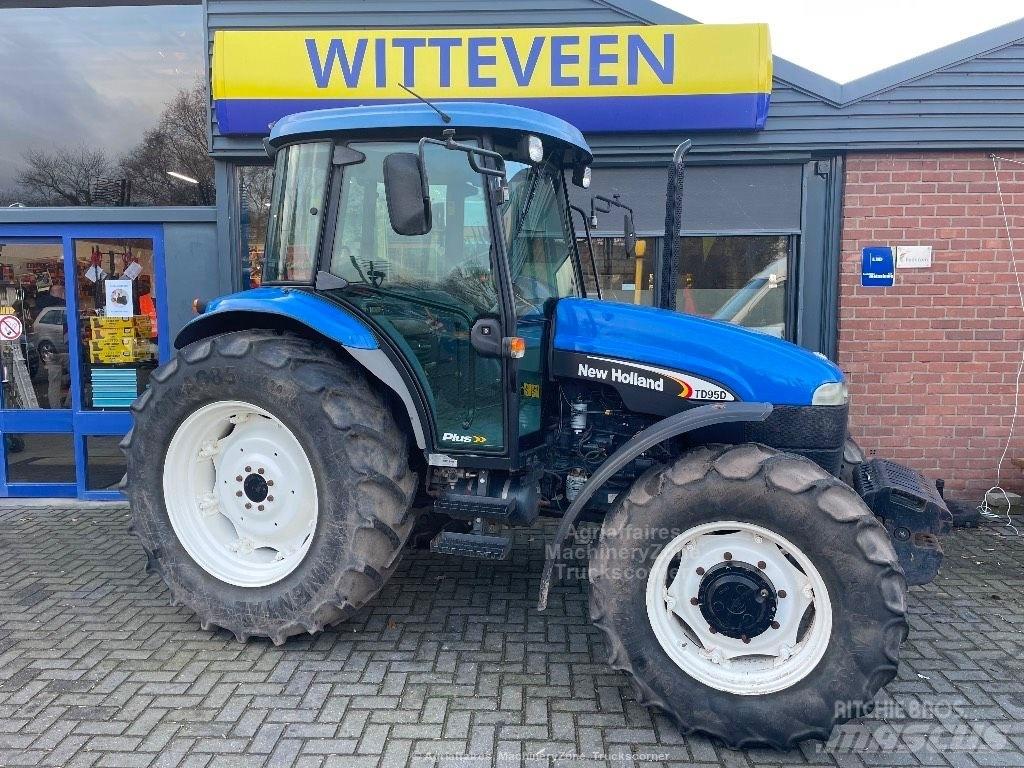 New Holland TD 95 D Tractoare