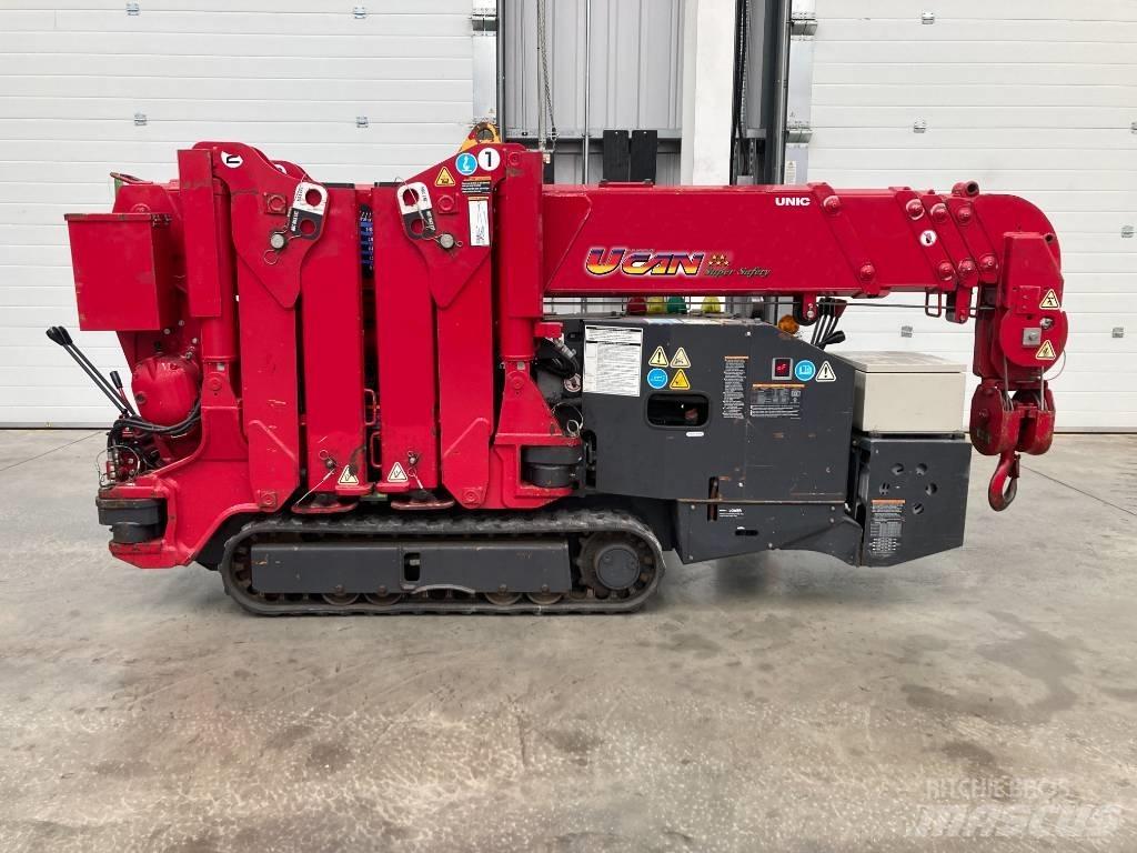 Unic URW-095 Mini macarale