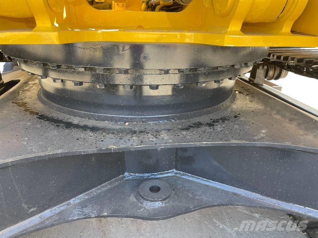 Komatsu PC 300-7 Excavatoare pe șenile
