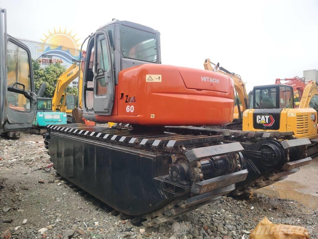 Hitachi ZX 60 Excavator amfibiu