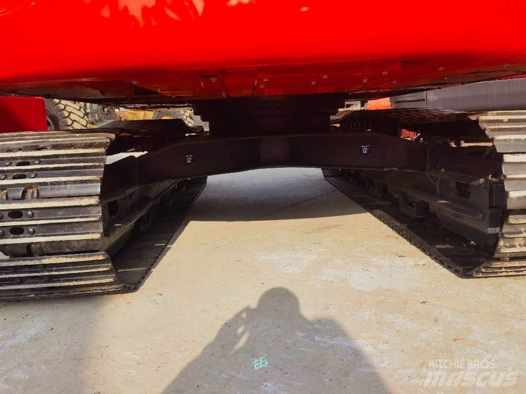 Doosan DX 140 Excavatoare pe șenile
