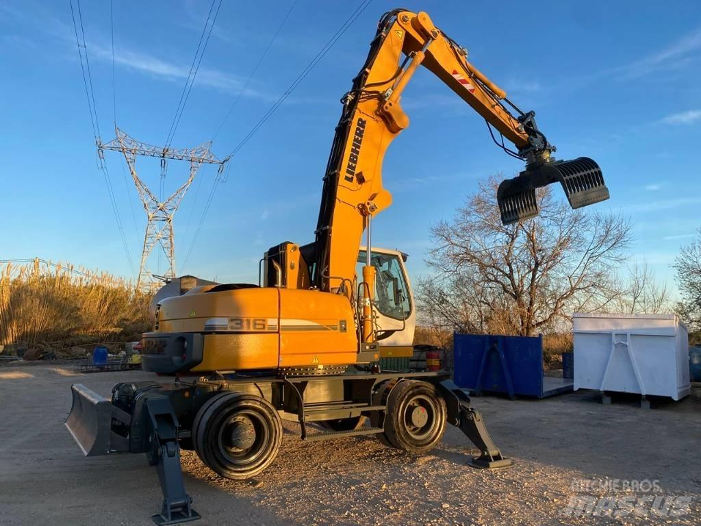 Liebherr A 316 Paleta de manipulare
