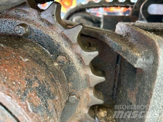 Mitsubishi MM 30 SR Excavatoare pe șenile
