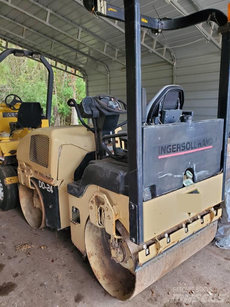 Ingersoll Rand DD 24 Cilindri compactori dubli