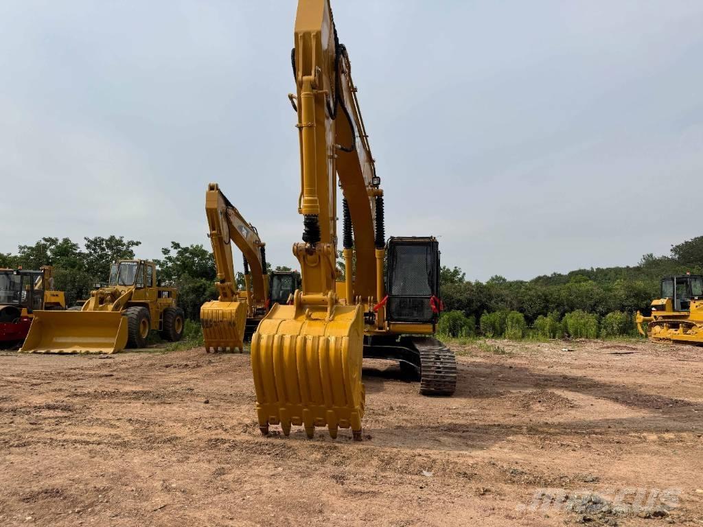 CAT 320 B L Excavatoare pe șenile
