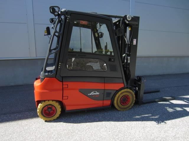 Linde E 30 Stivuitor electric