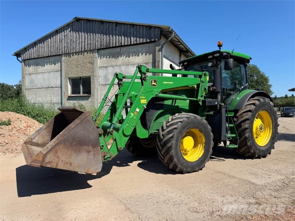 John Deere 7230 r Tractoare