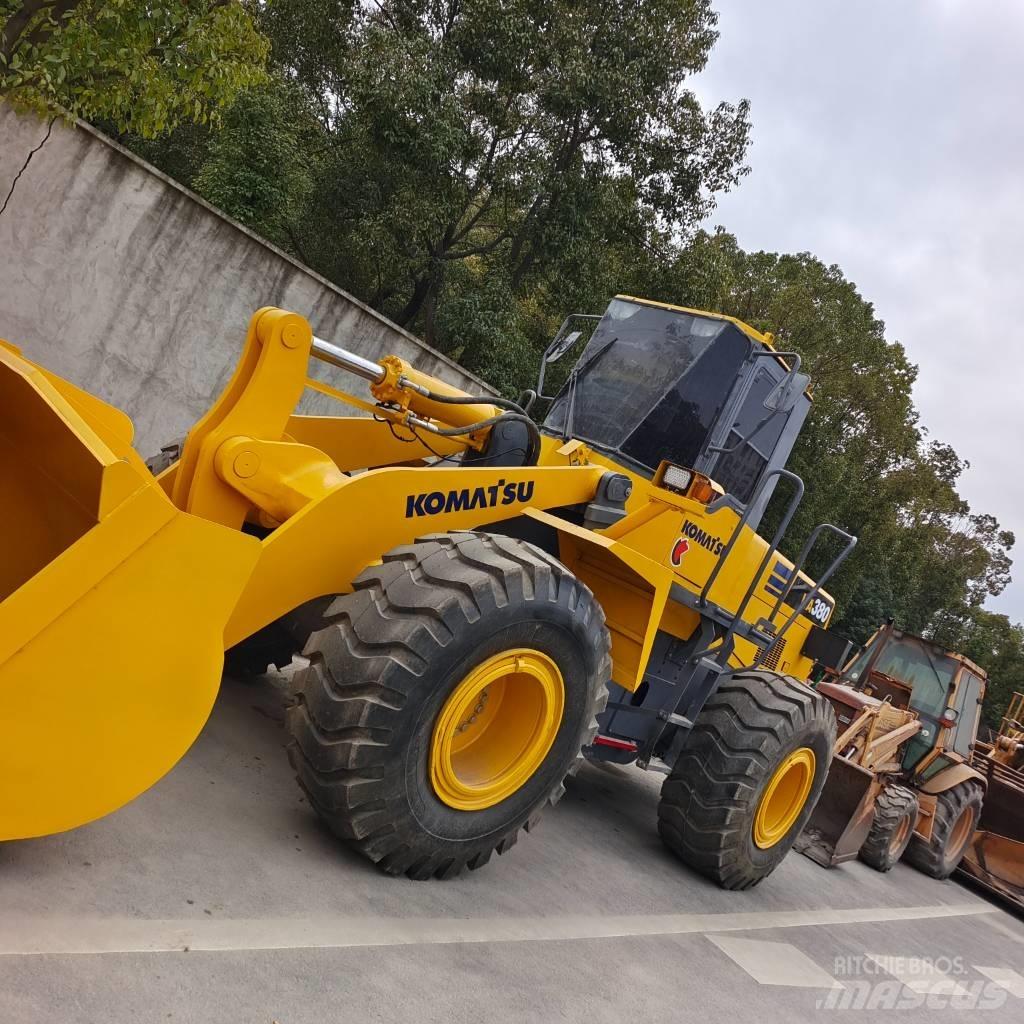 Komatsu WA 380-3 Incarcator pe pneuri