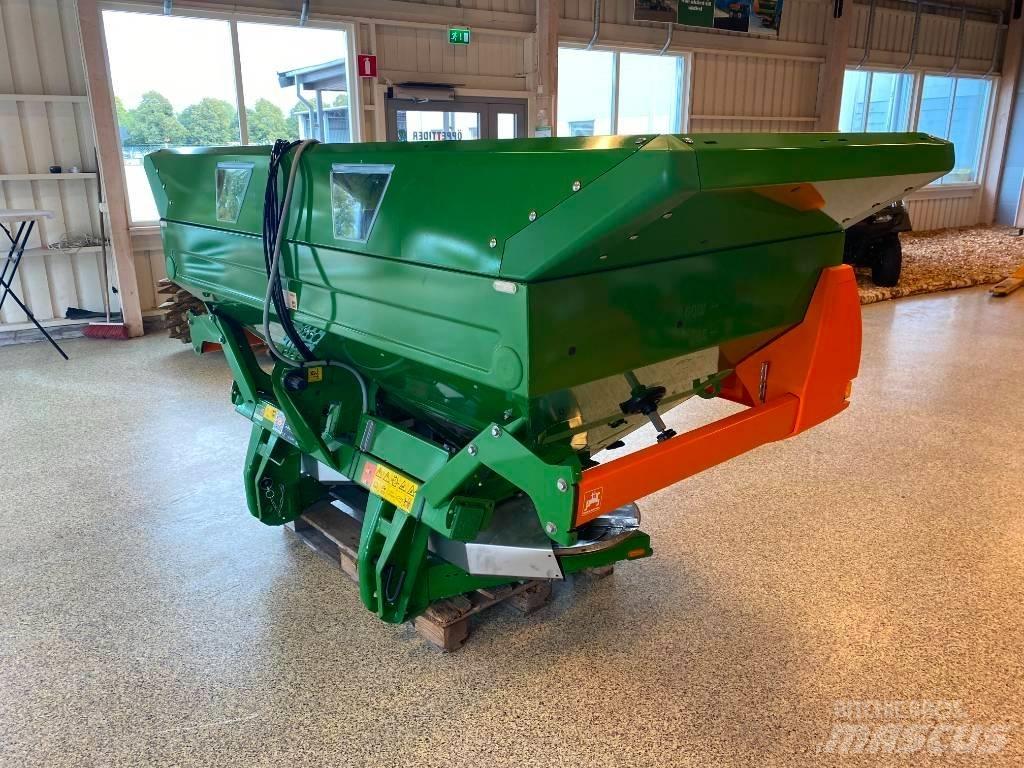 Amazone ZA-M 1502 Împrastierea mineralelor