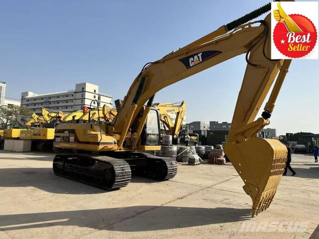 CAT 325 B L Excavatoare pe șenile
