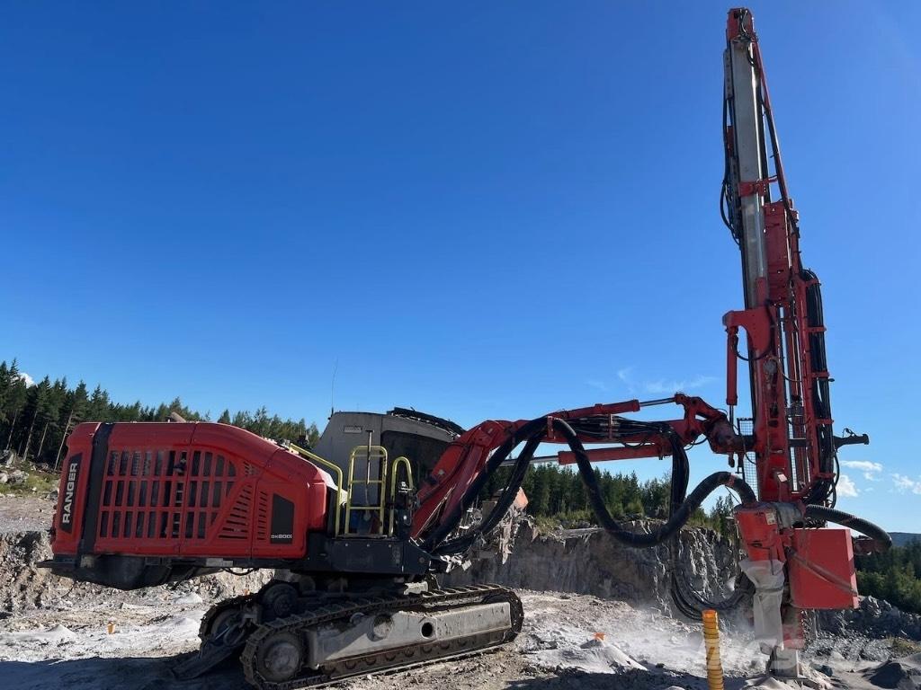 Sandvik DX 800i Echipamente de forare la suprafata