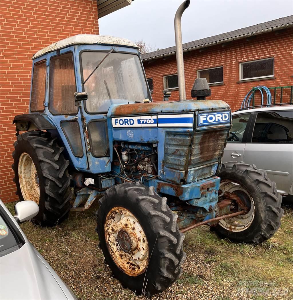 Ford 7700 Tractoare