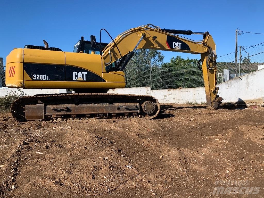CAT 320 D L Excavatoare pe șenile
