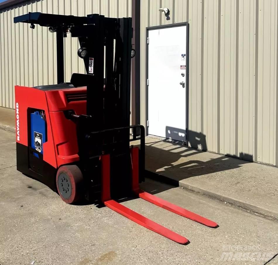 Raymond 425C40TT Stivuitor electric