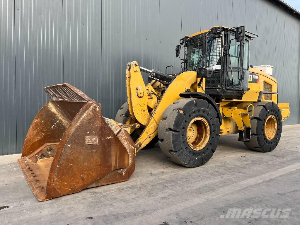 CAT 930M Incarcator pe pneuri