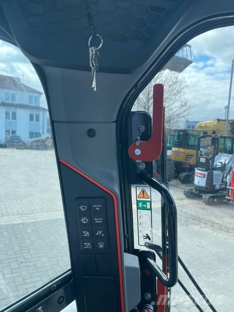 Bobcat T86 Încarcatoare cu excavator