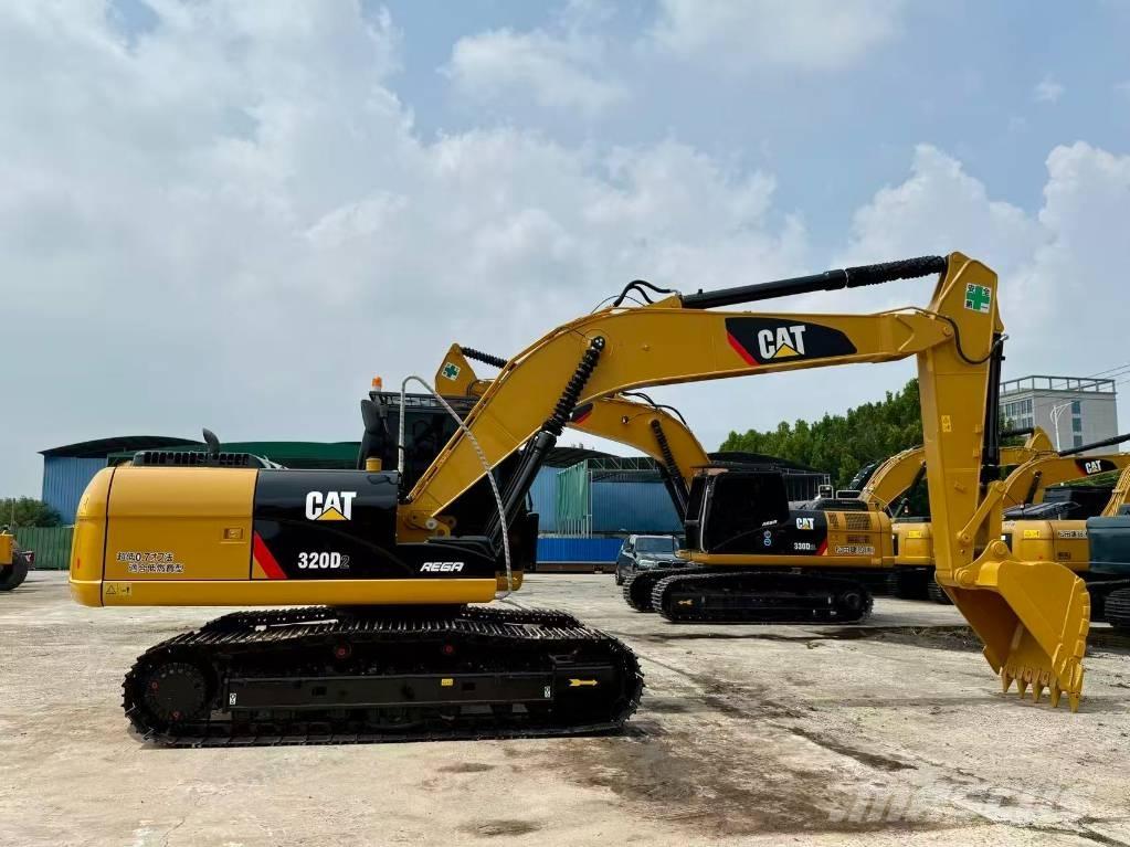 CAT 320 D L Excavatoare pe șenile

