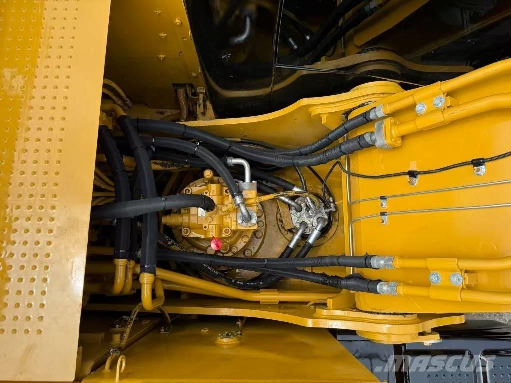 CAT 320 D L Excavatoare pe șenile
