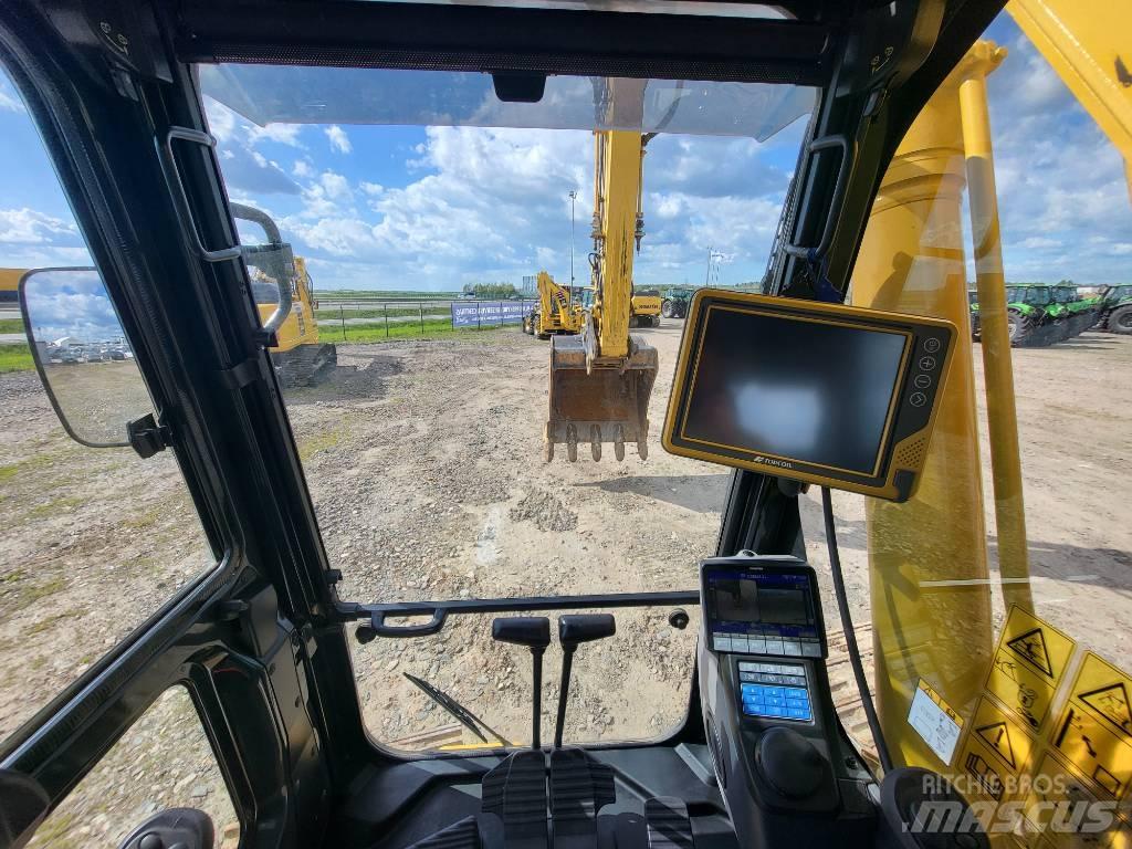 Komatsu PC210-11E0 Excavatoare pe șenile
