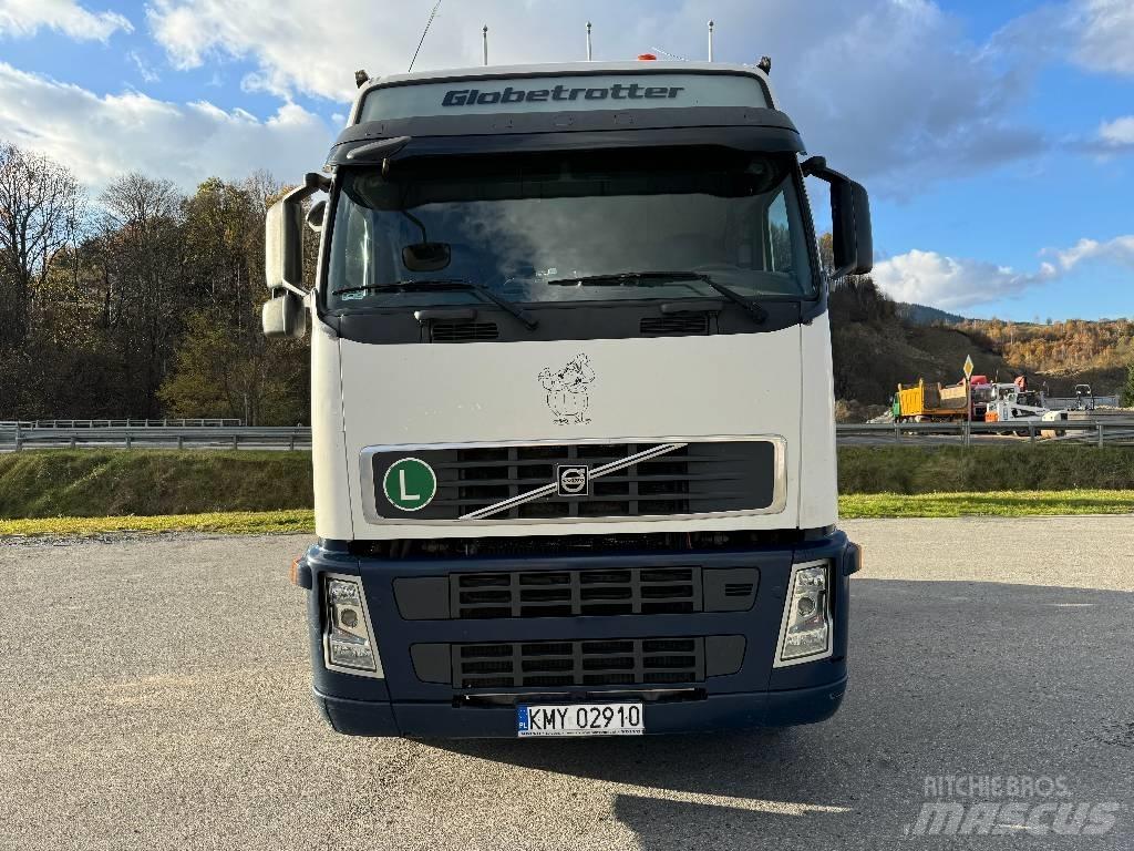 Volvo F 12 Autotractoare