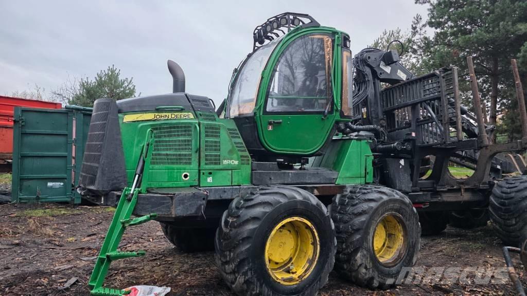 John Deere 1510 E Transportoare